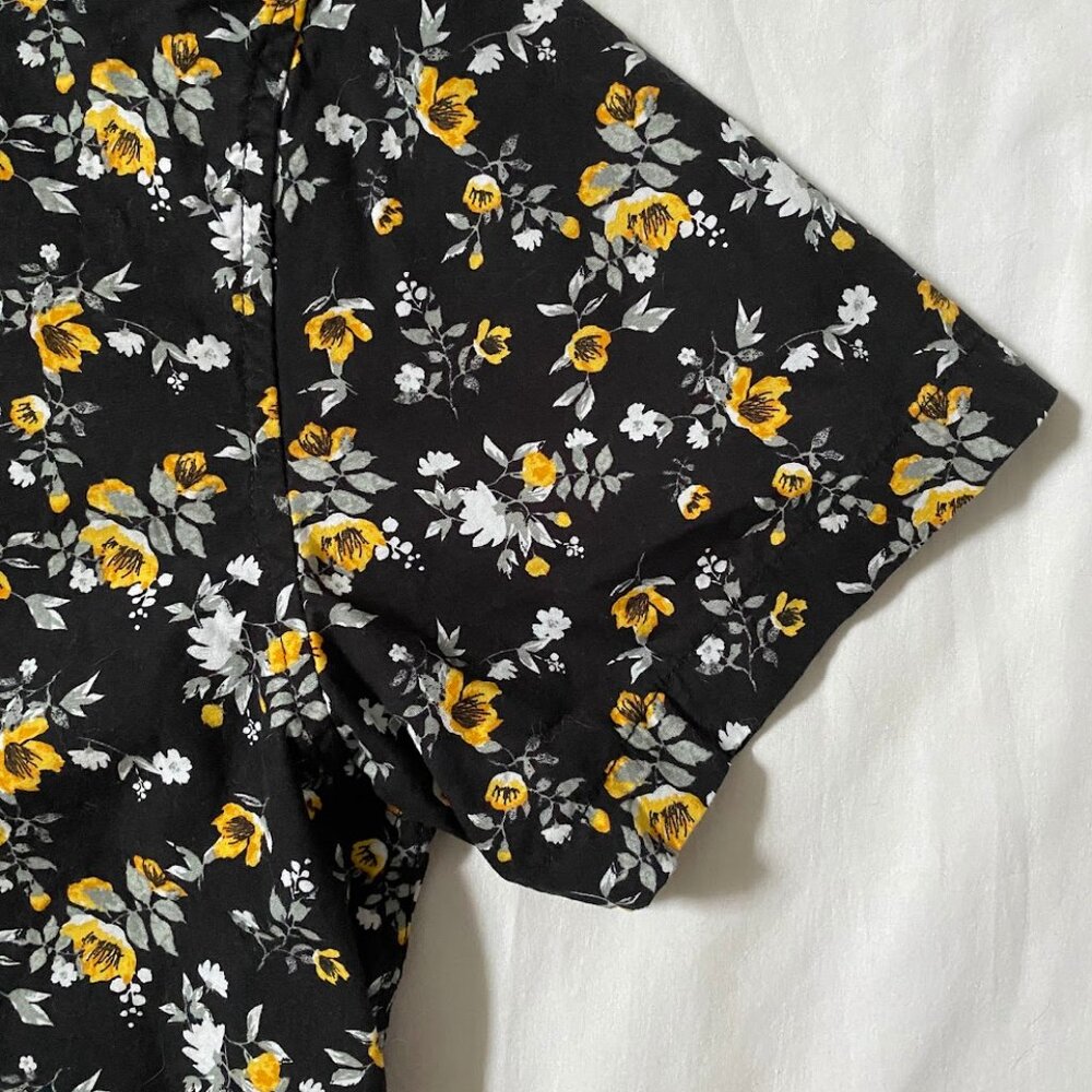 Denim & Flower Black and Yellow Floral Button Up Shirt 100% Cotton Short Sleeve - Picture 9 of 13